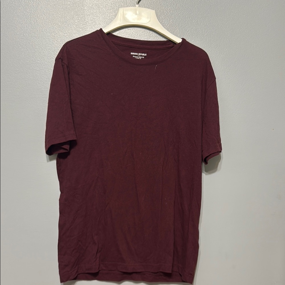 Banana Republic Red Short Sleeve Tee